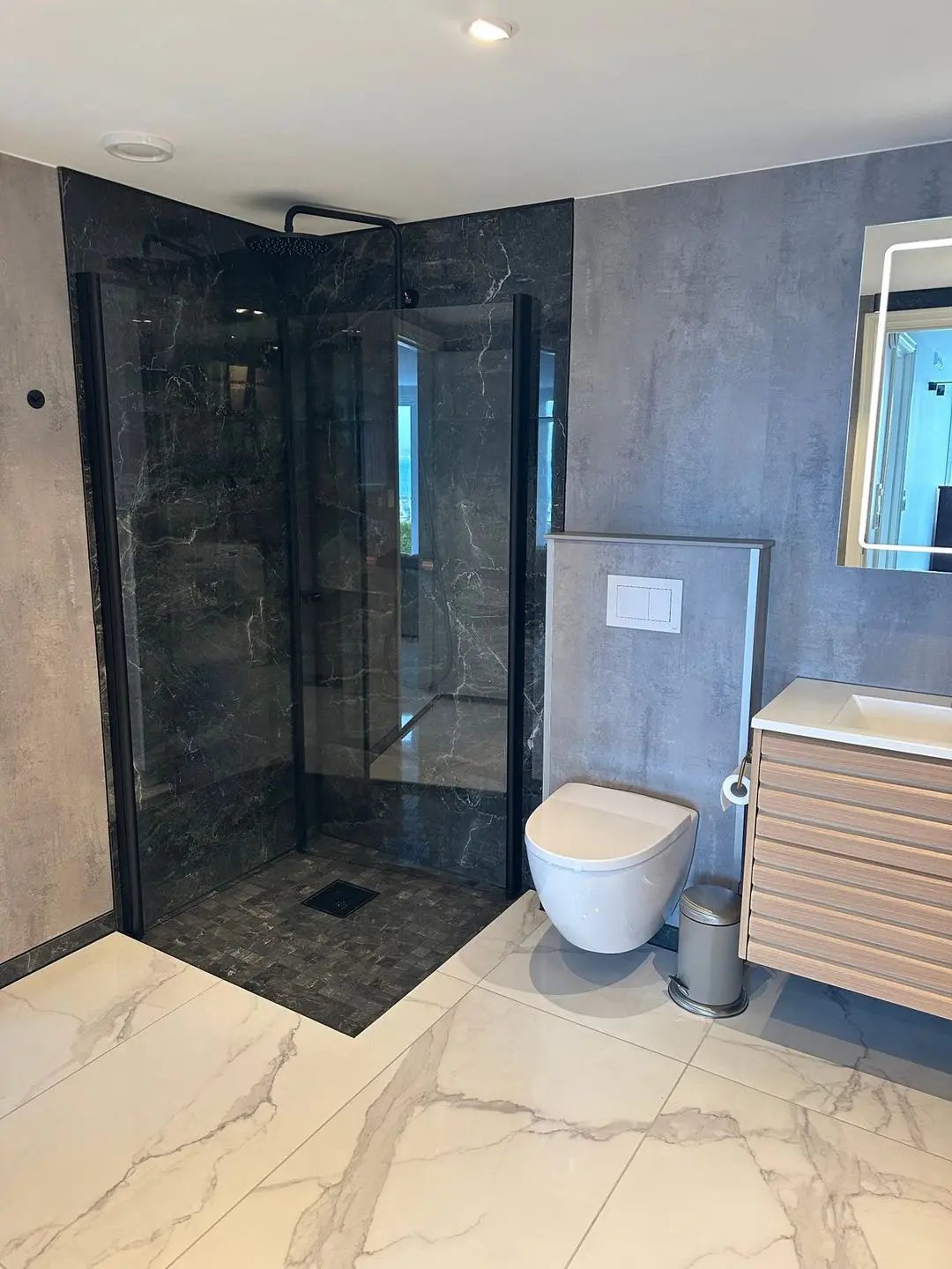Appartement à louer, 60m², Antibes