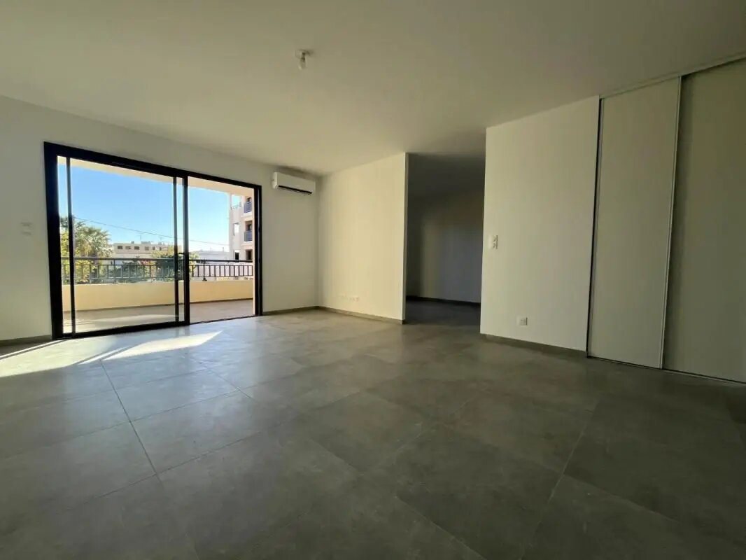 Appartement à louer, 76m², Penta-di-Casinca