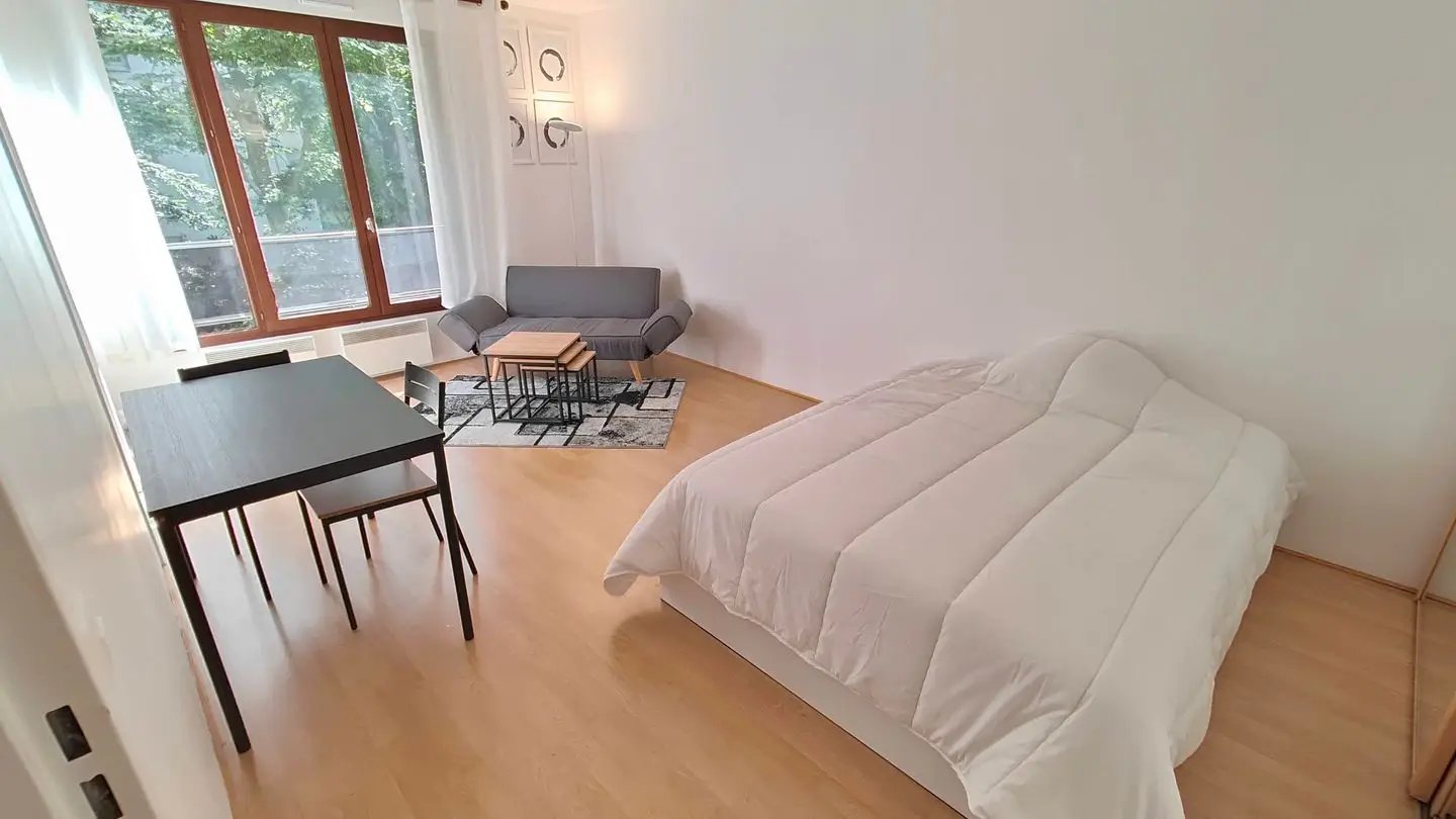 Appartement à louer, 32m², Courbevoie