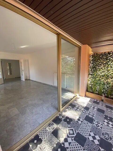 Appartement à louer, 68m², Nice