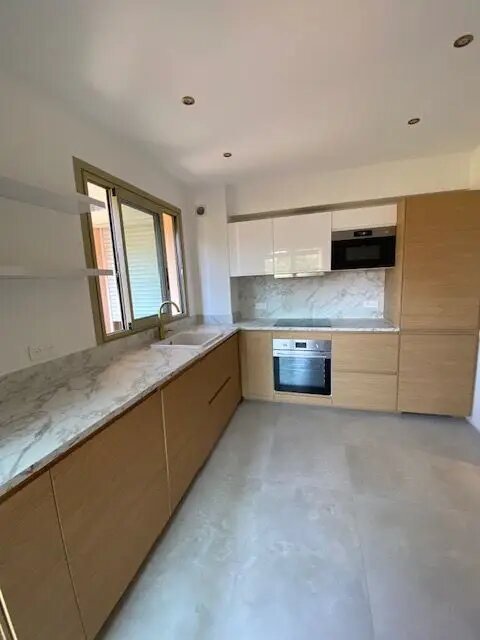 Appartement à louer, 68m², Nice
