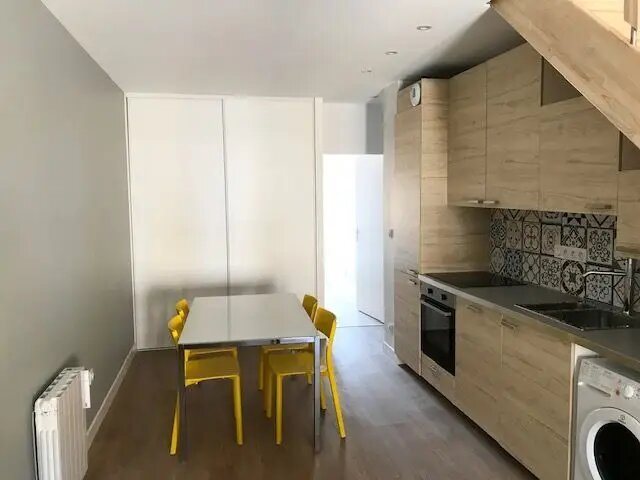 Appartement à louer, 63m², Belleville