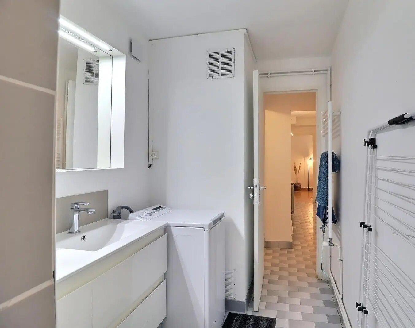 Appartement à louer, 65m², Simiane-Collongue