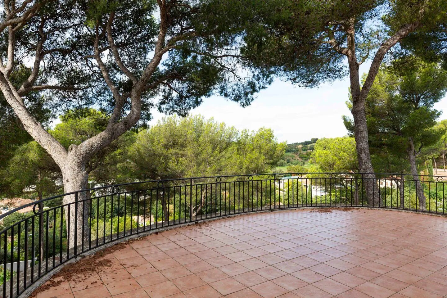 Maison à louer, 195m², Marseille 11ème