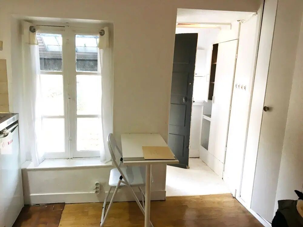 Appartement à louer, 12m², Versailles