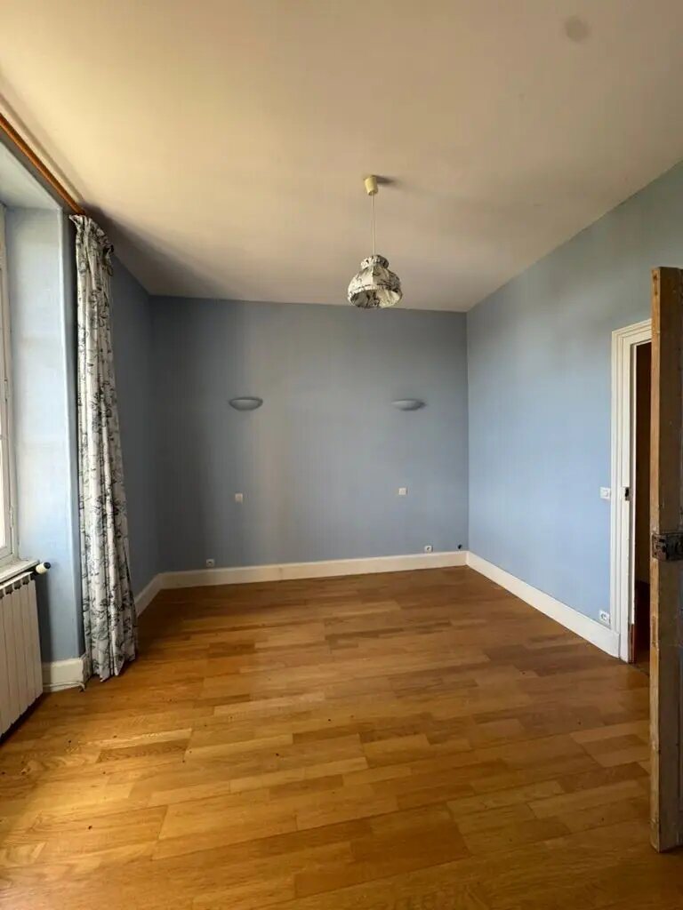 Maison à vendre, 180m², Saint-Léger-de-Fougeret