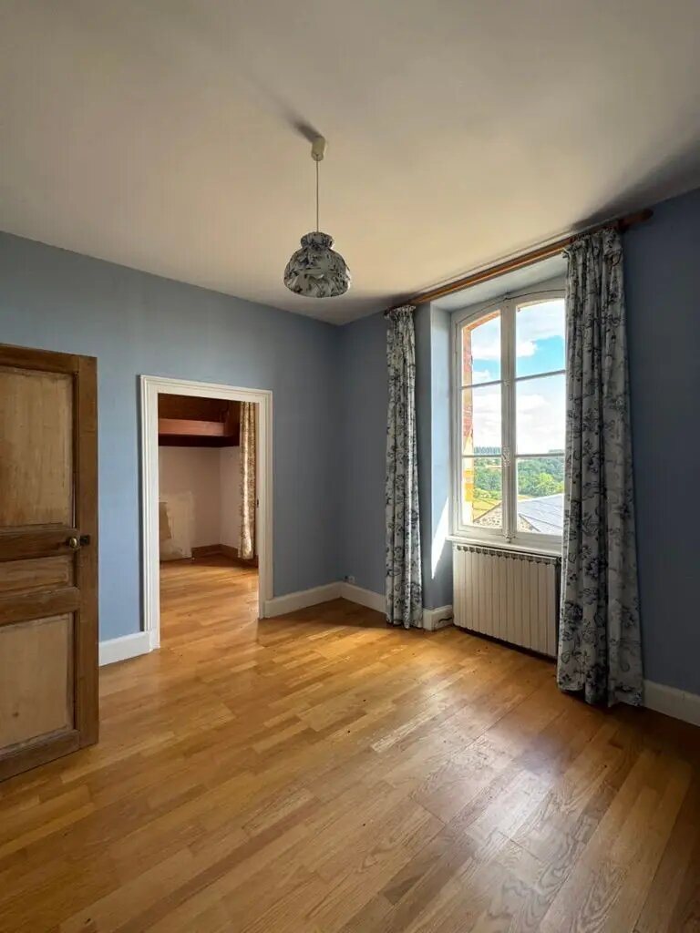 Maison à vendre, 180m², Saint-Léger-de-Fougeret