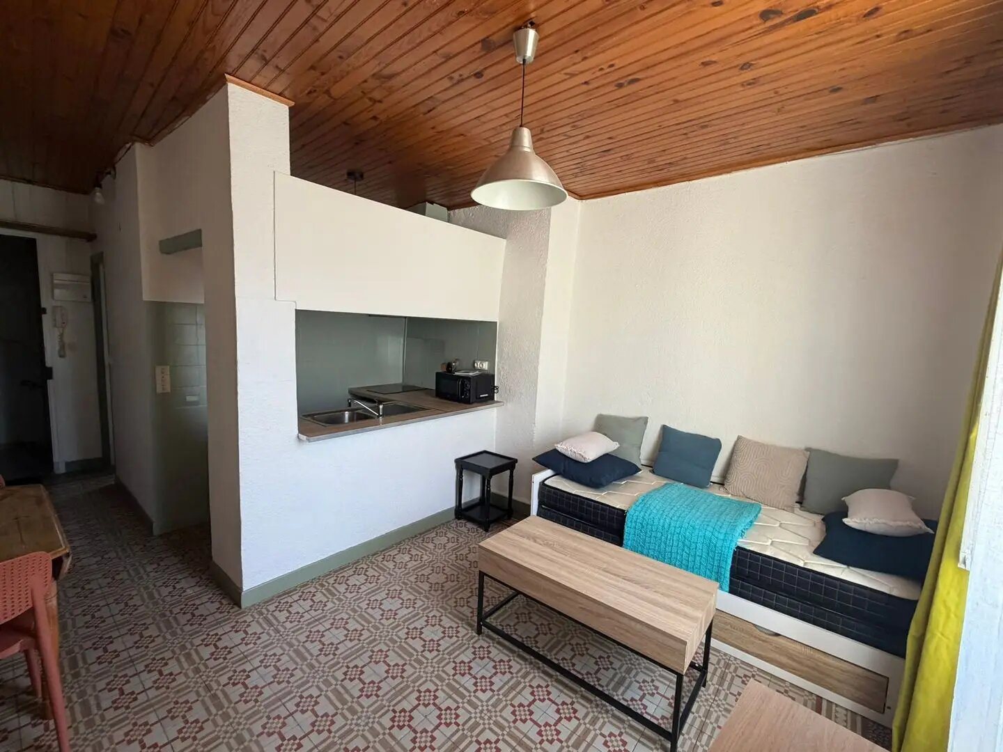 Appartement à louer, 22m², Bagnols-sur-Cèze