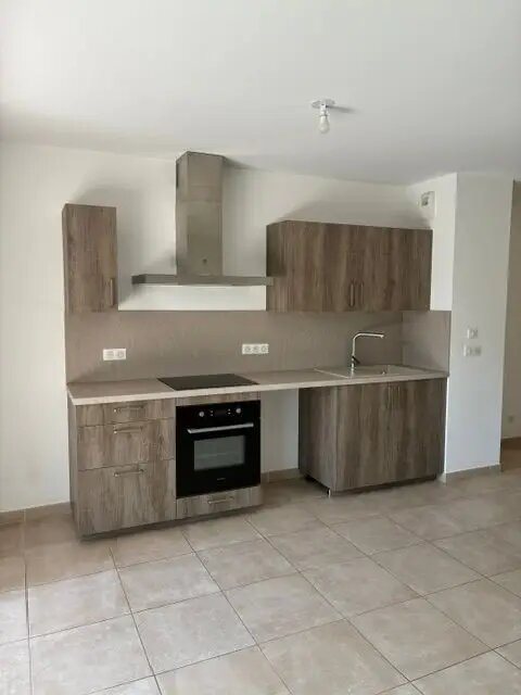 Appartement à louer, 61m², Toulon