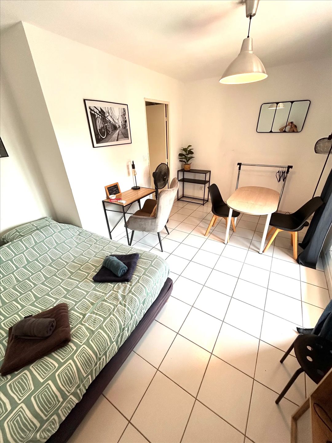 Appartement à louer, 21m², Nîmes