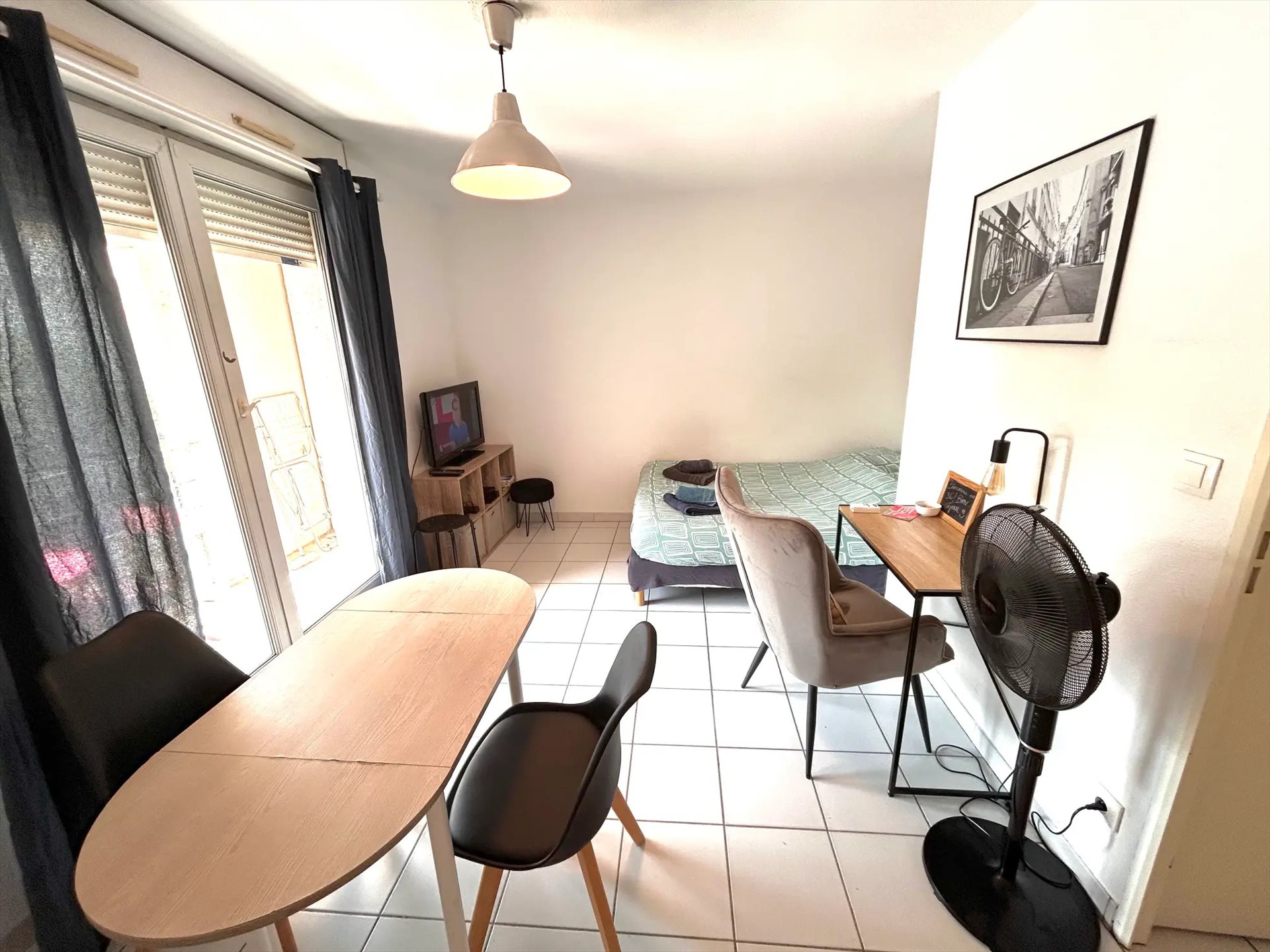 Appartement à louer, 21m², Nîmes