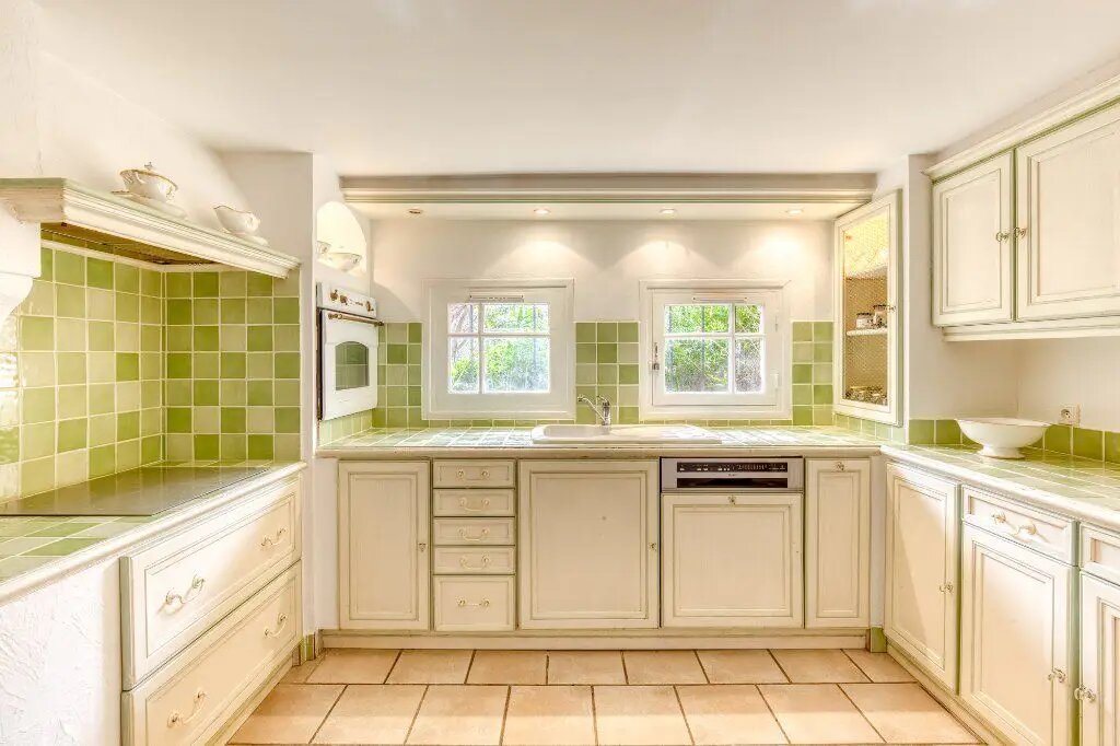Maison à louer, 478m², Grasse