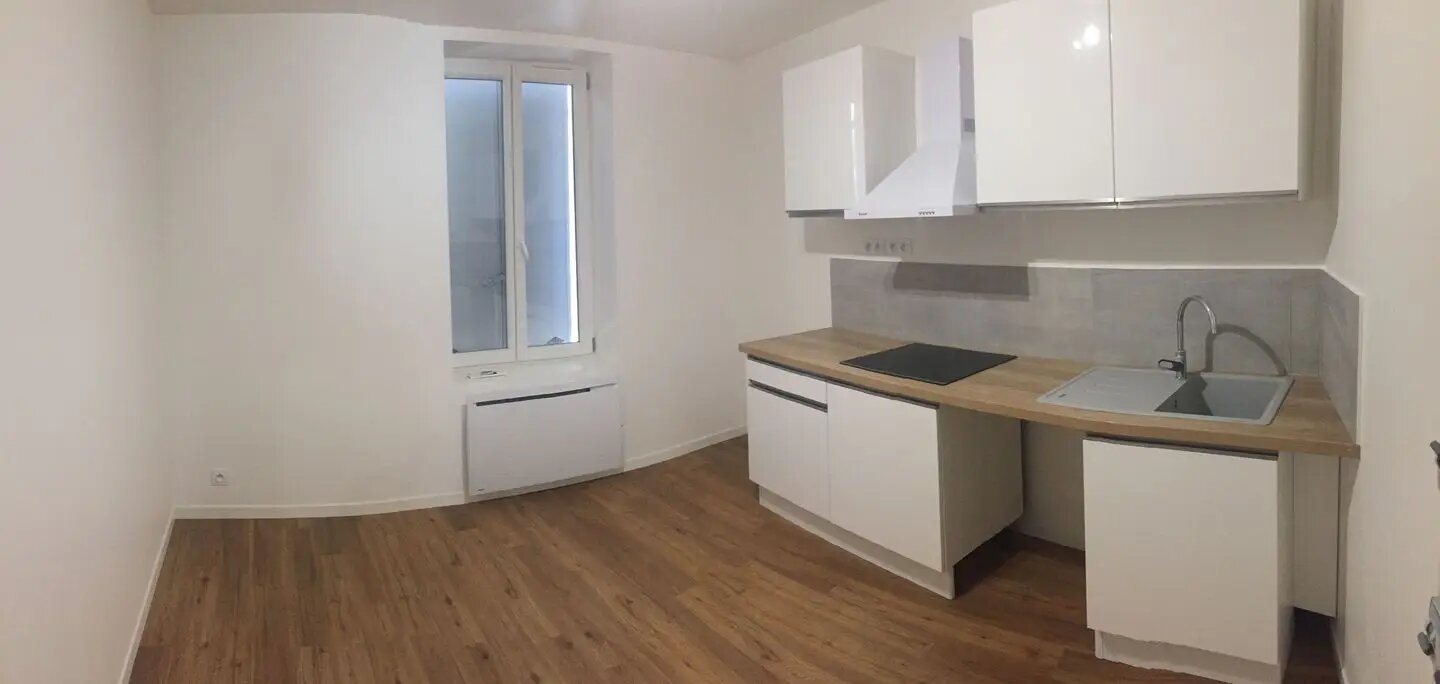 Appartement à louer, 29m², La Tour-de-Salvagny