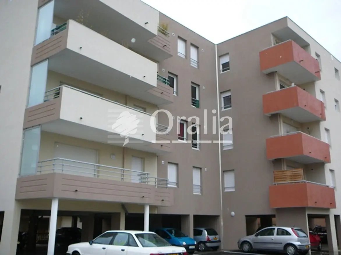 Appartement à louer, 67m², Nîmes