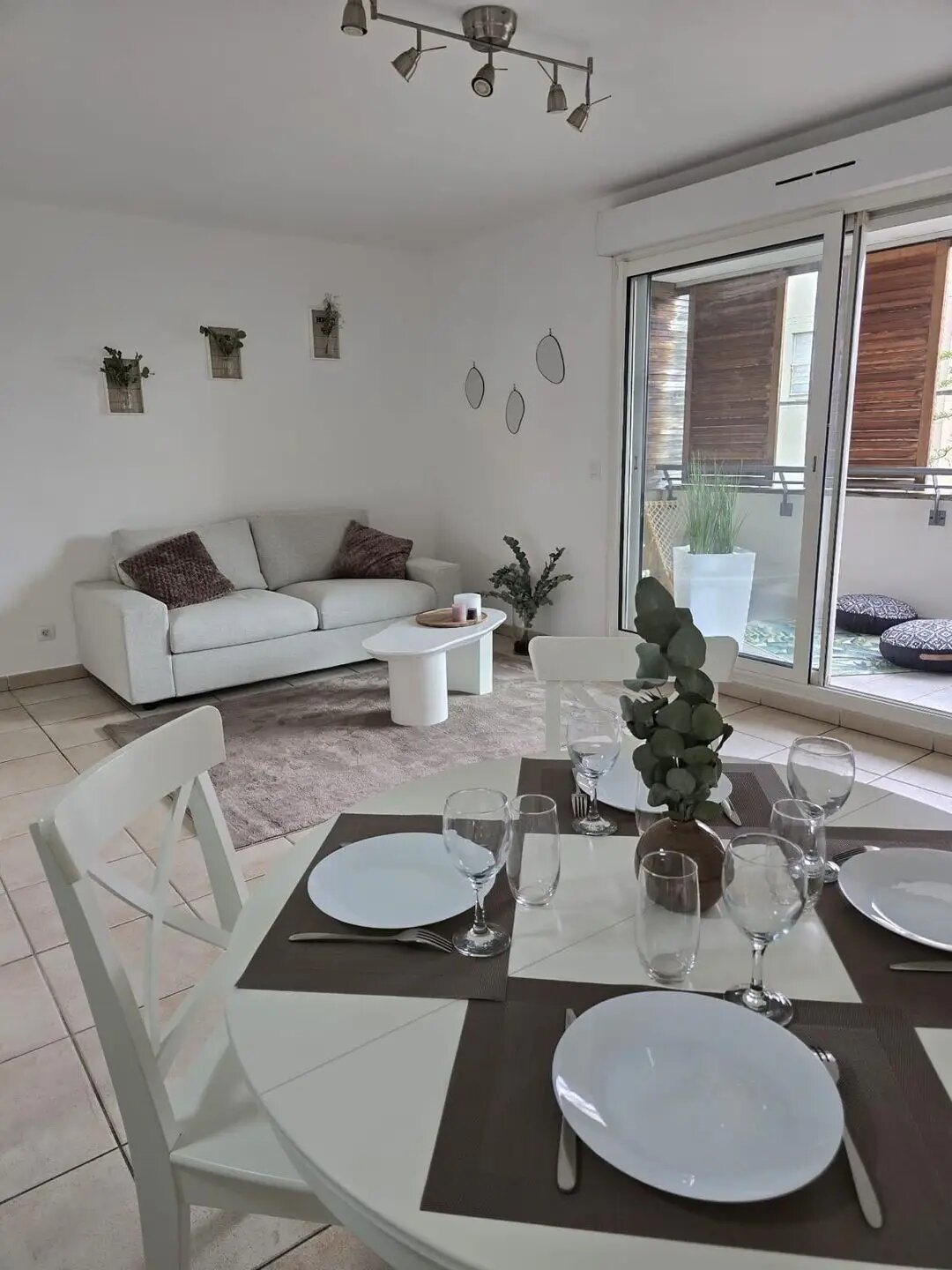 Appartement à louer, 85m², Marseille 8ème