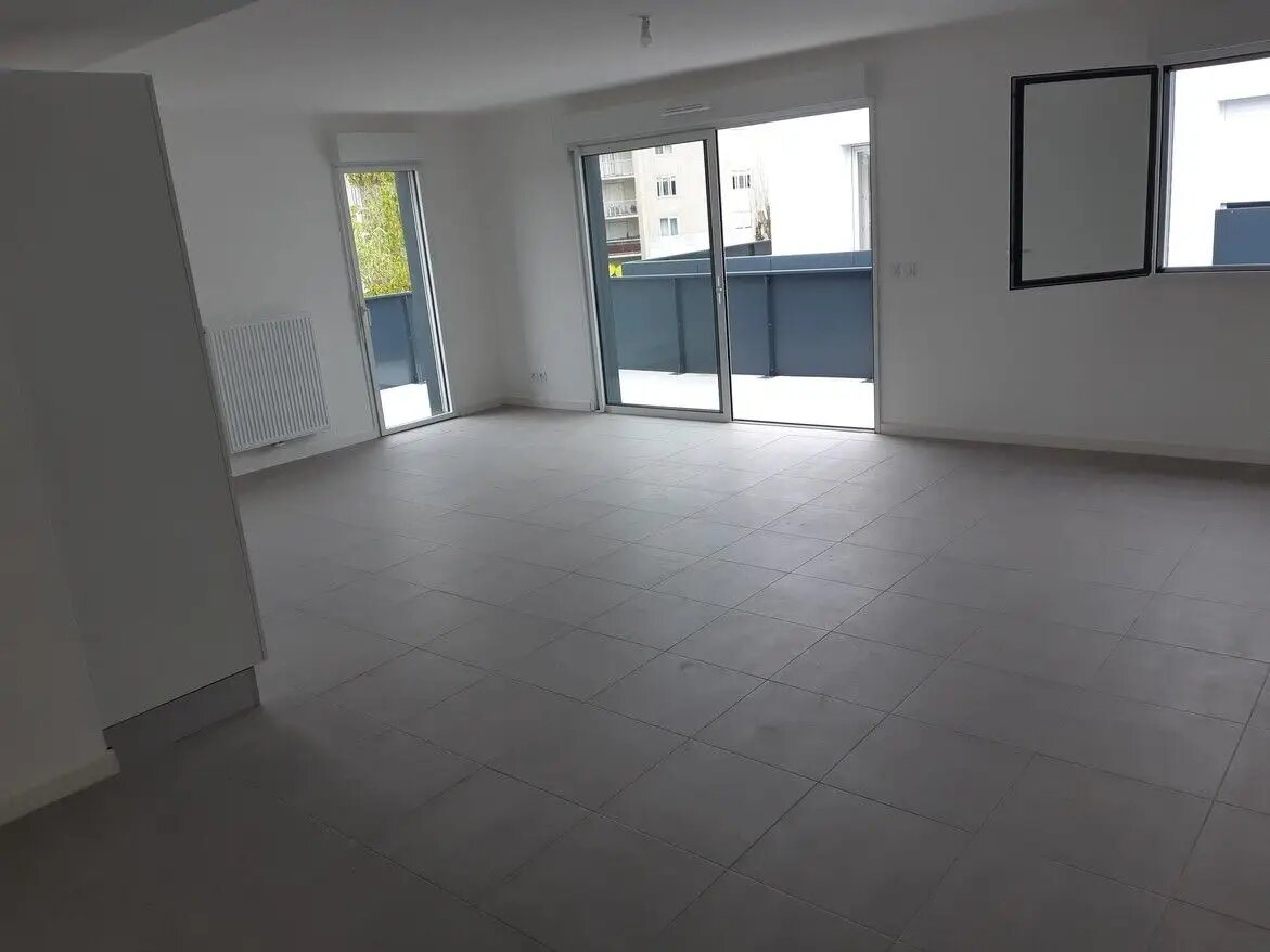 Appartement à louer, 111m², Mérignac