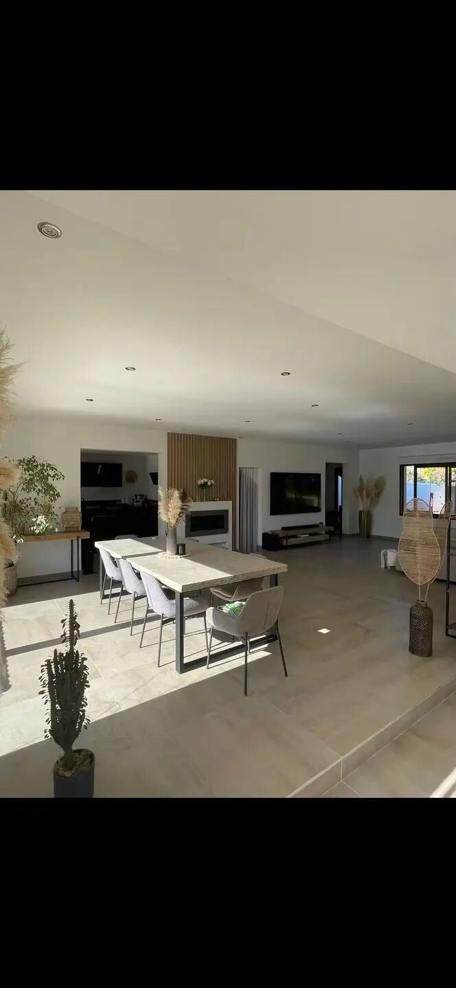 Maison à louer, 200m², Carpentras