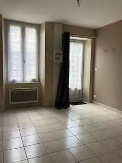 Appartement à louer, 30m², Saint-Clément-de-la-Place