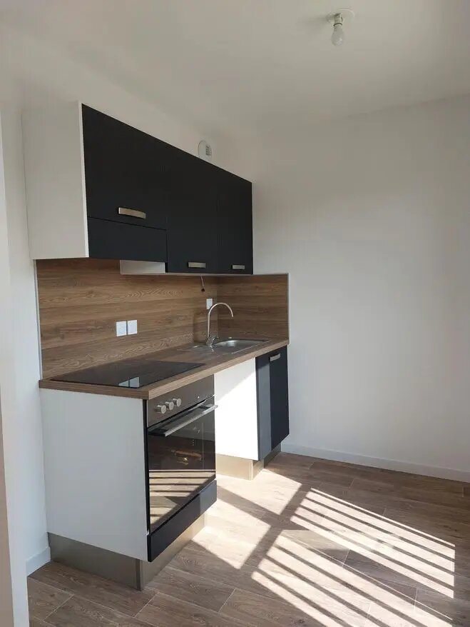 Appartement à louer, 28m², Saint-Jean-de-la-Ruelle