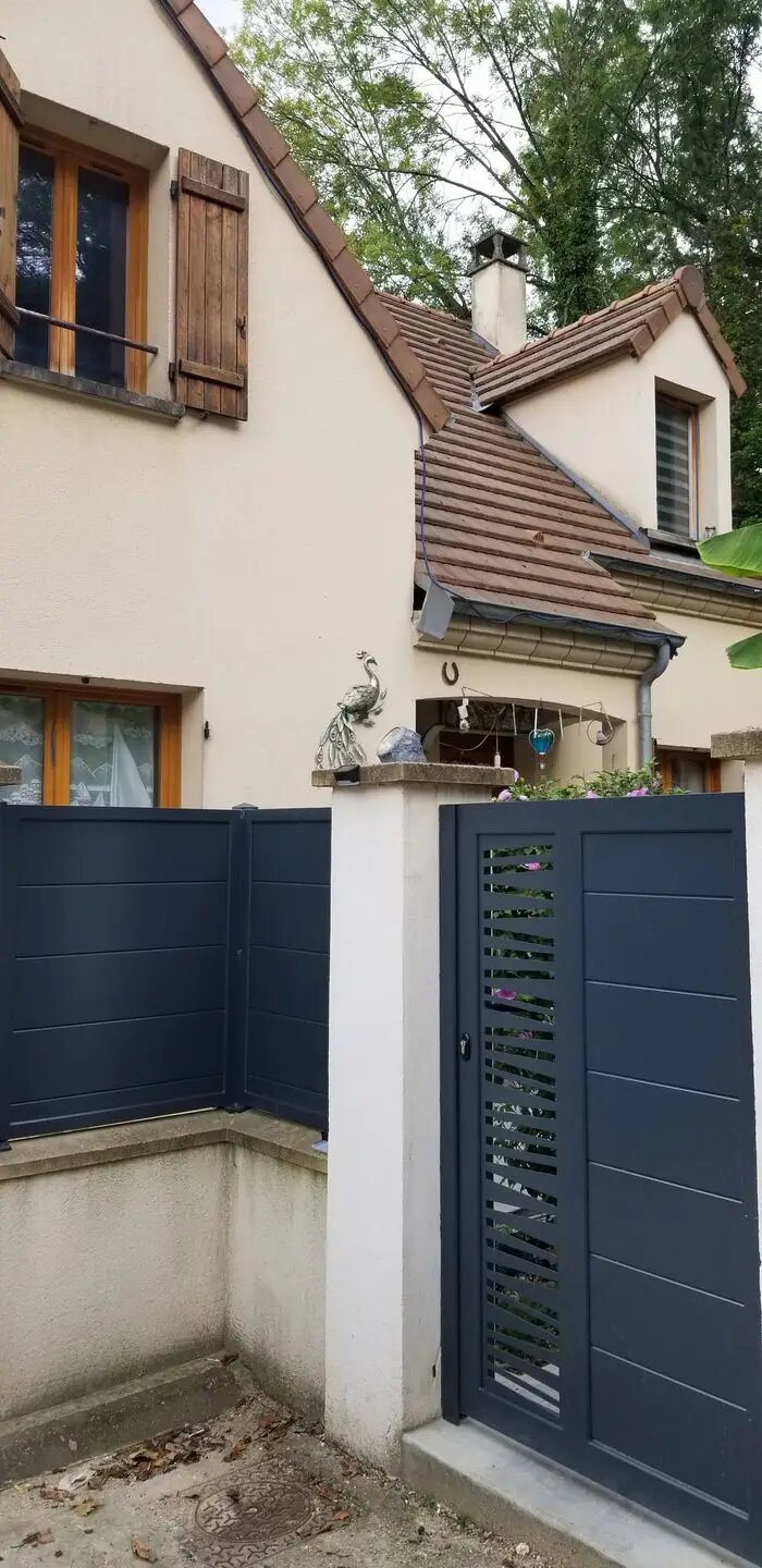 Maison à louer, 12m², Evry