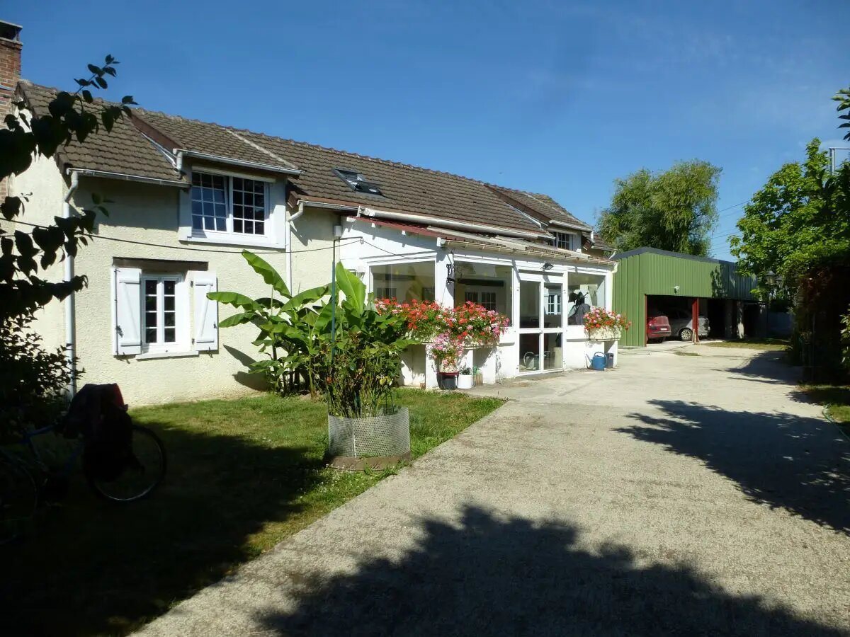 Maison à vendre, 138m², Rampillon