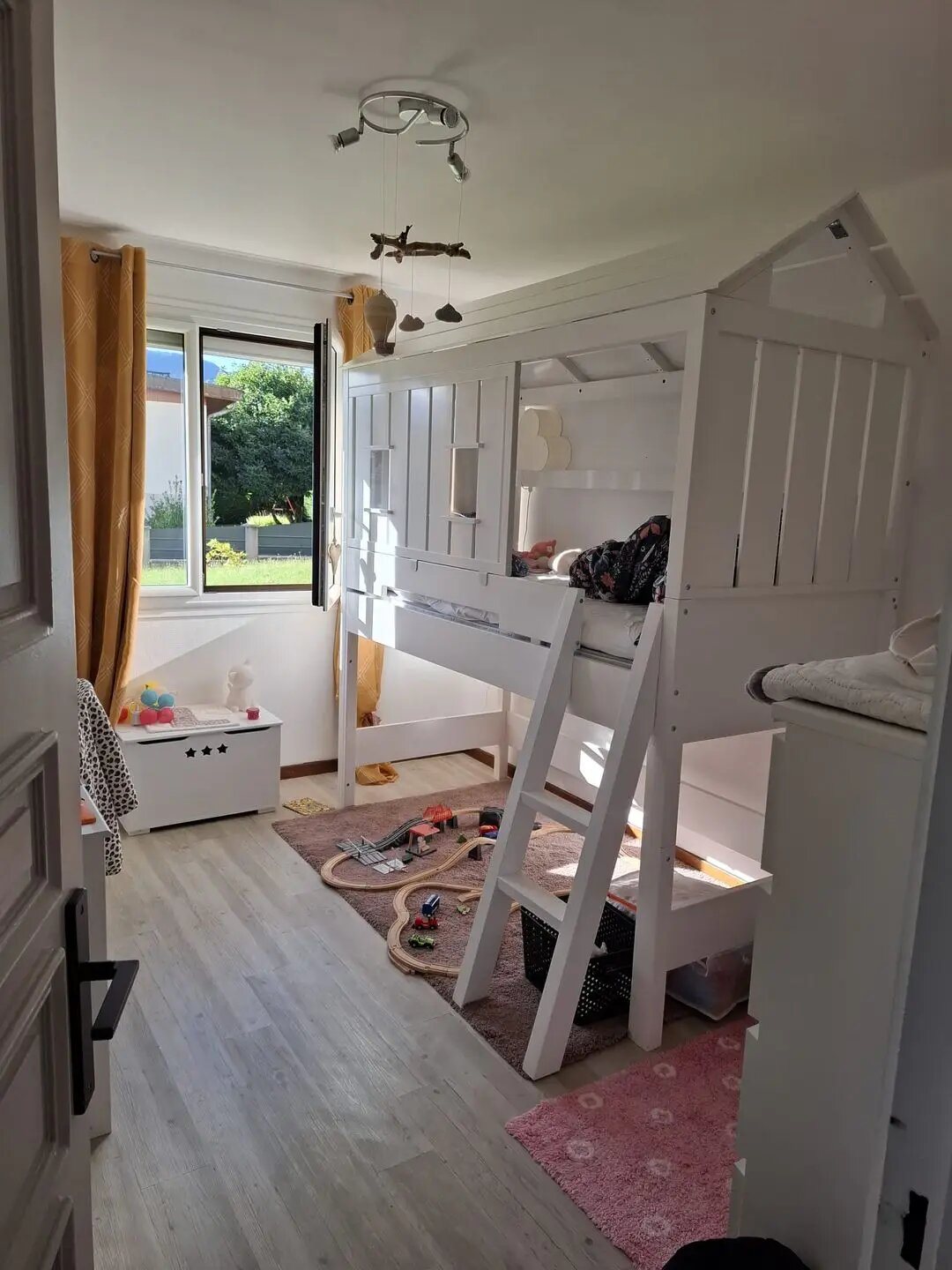 Appartement à louer, 104m², Cran-Gevrier