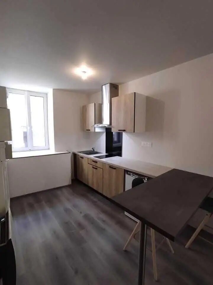 Appartement à louer, 19m², Lons-le-Saunier