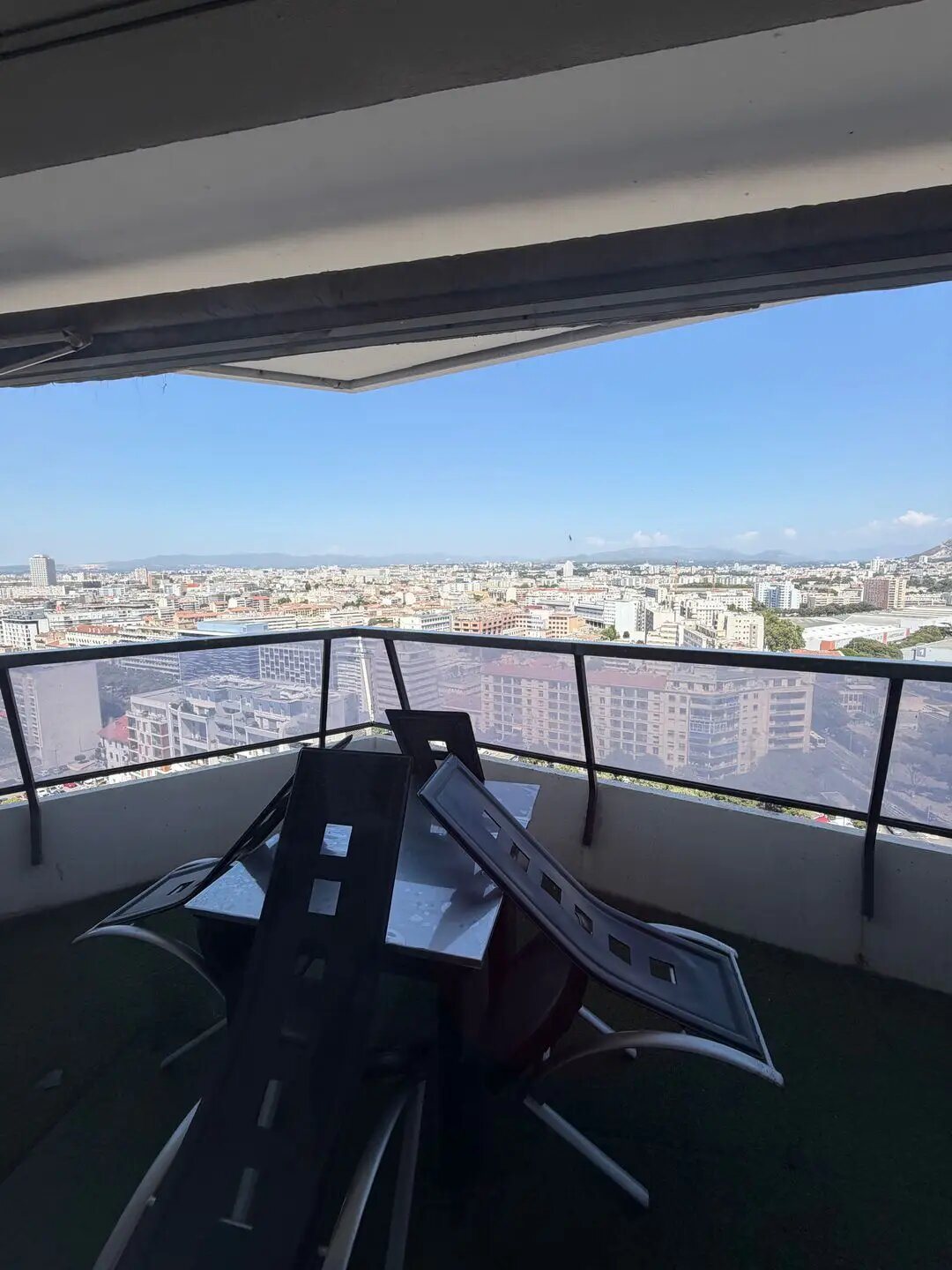 Appartement à louer, 48m², Marseille 8ème