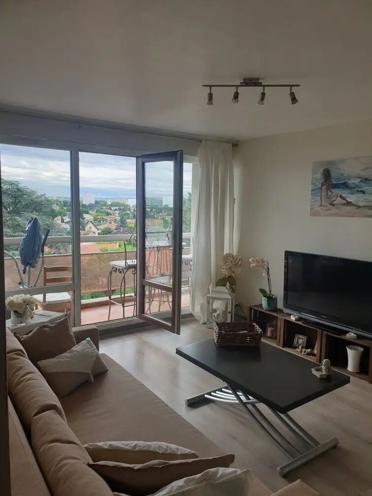 Appartement à louer, 50m², Bron