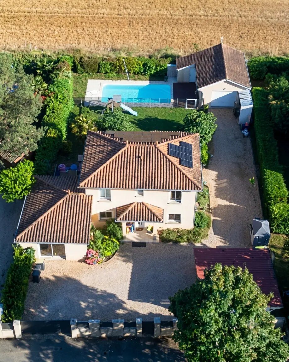 Maison à vendre, 145m², Jassans-Riottier