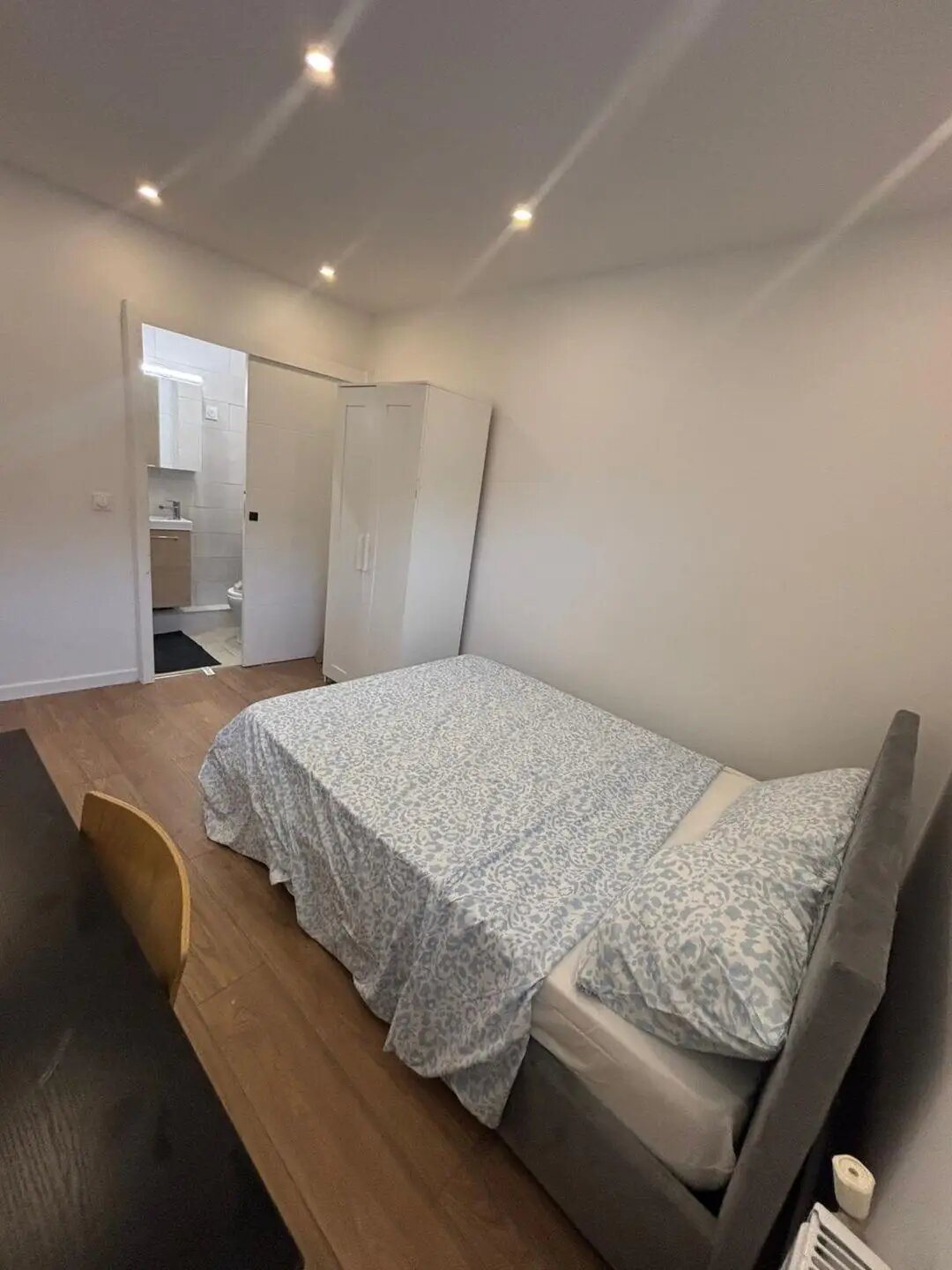 Appartement à louer, 21m², Montreuil
