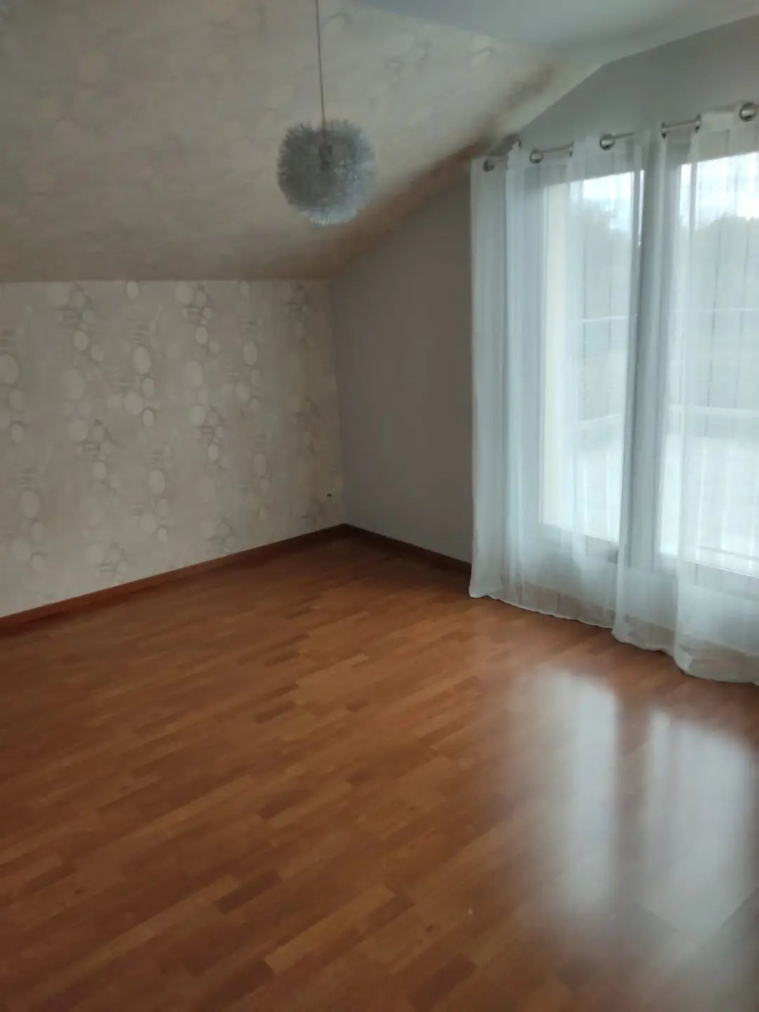 Maison à louer, 154m², Saint-Thonan