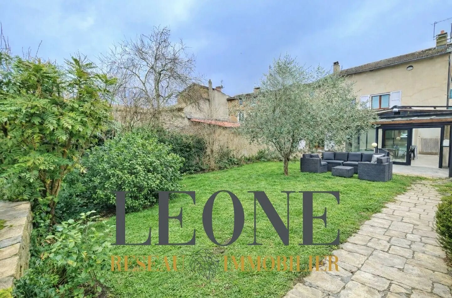 Maison à vendre, 175m², Orliénas