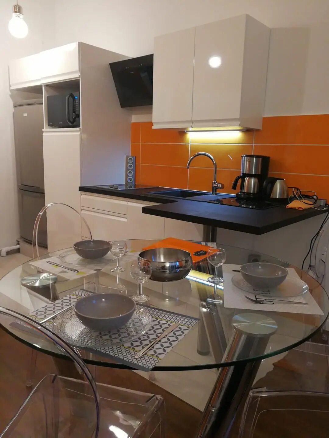 Appartement à louer, 28m², Courbevoie