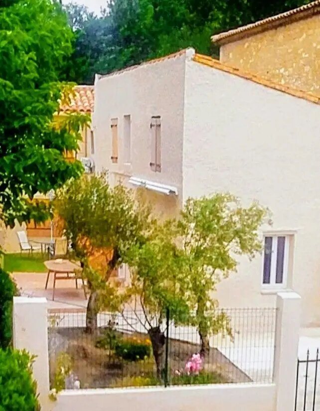 Maison à louer, 90m², Armissan