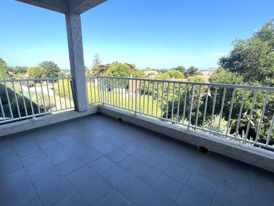 Appartement à louer, 103m², Penta-di-Casinca
