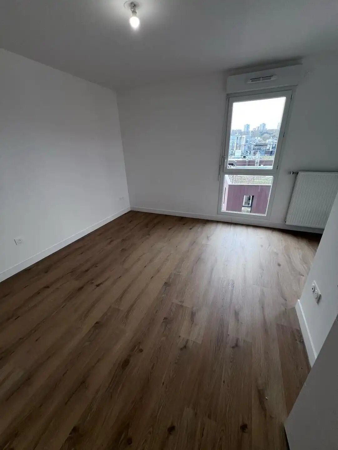 Appartement à louer, 72m², Romainville