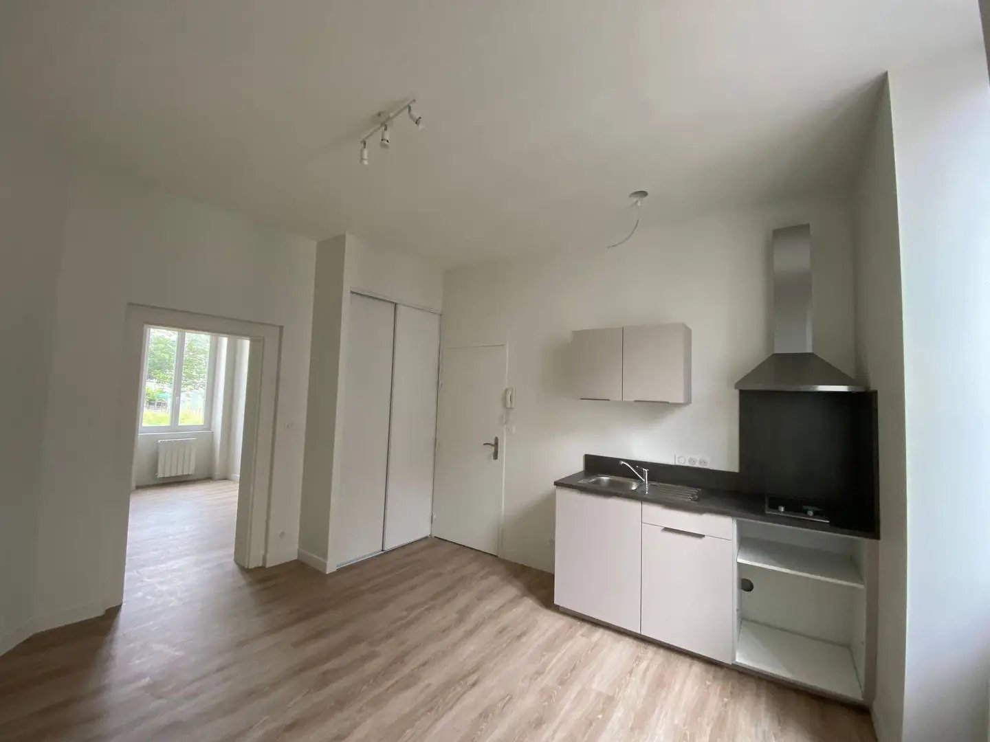 Appartement à louer, 25m², Brive-la-Gaillarde