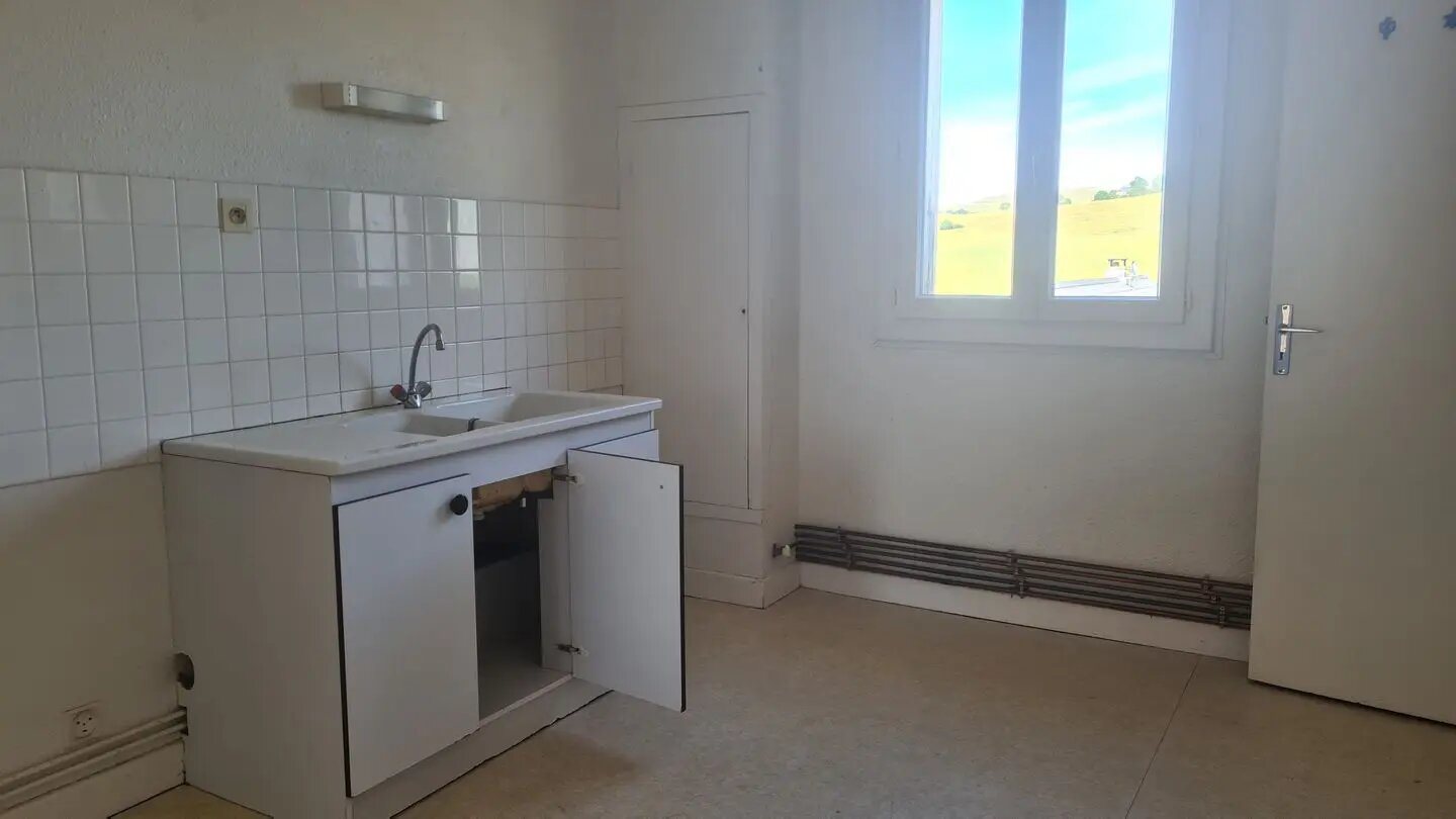 Appartement à louer, 100m², Marcenat