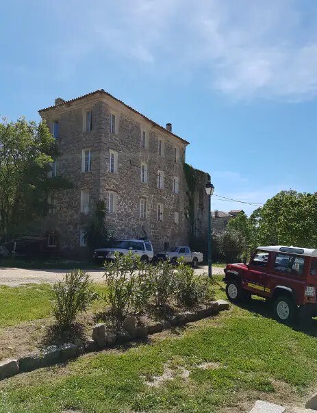 Appartement à louer, 56m², Santa-Maria-Siché