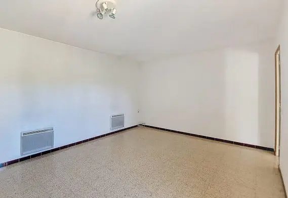 Appartement à louer, 41m², Pertuis