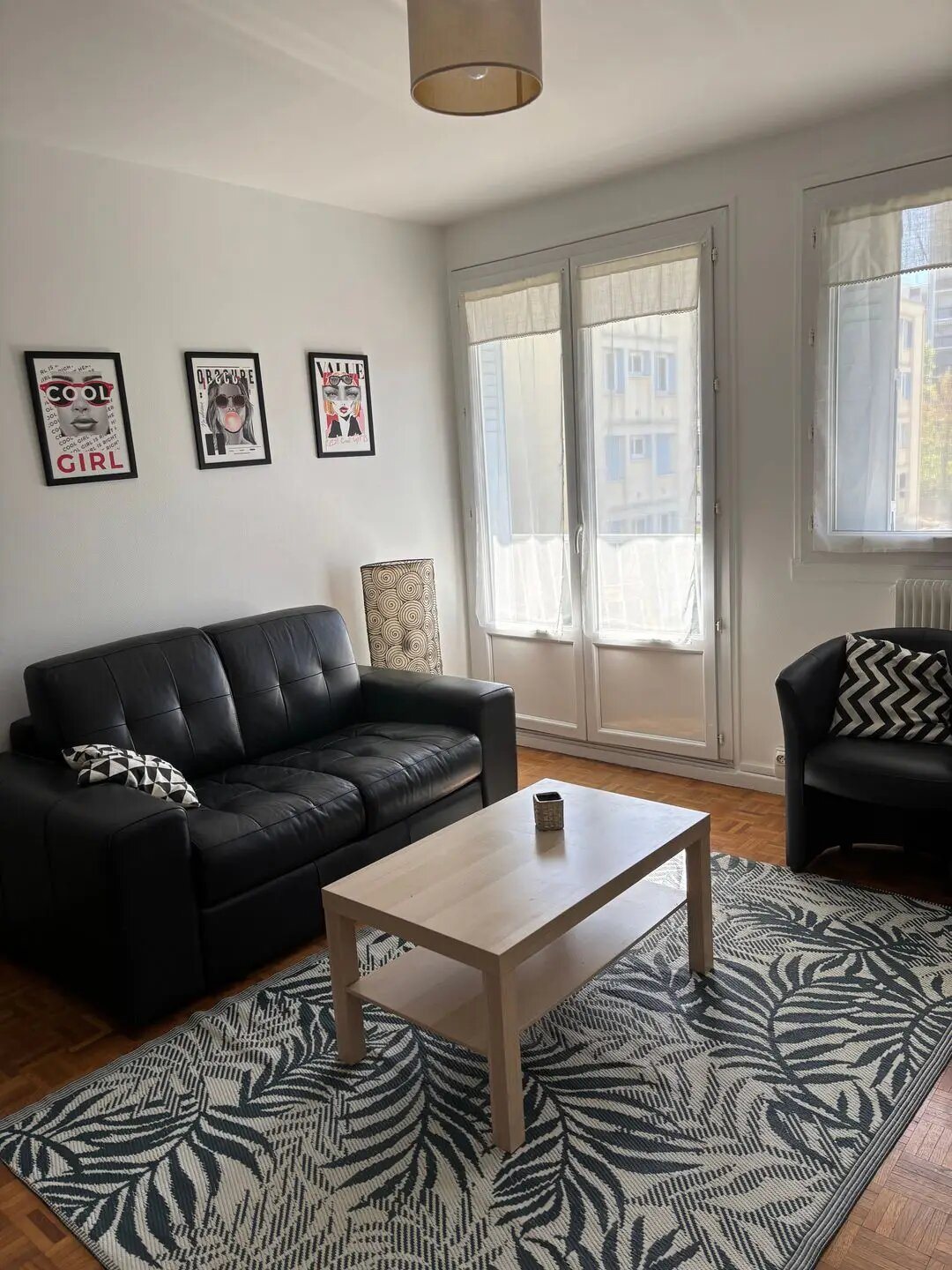 Appartement à louer, 11m², Saint-Genis-Laval