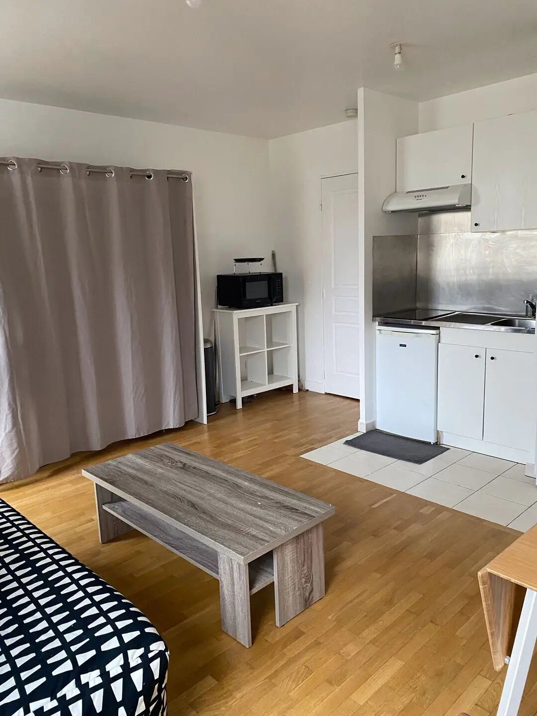 Appartement à louer, 28m², La Garenne-Colombes
