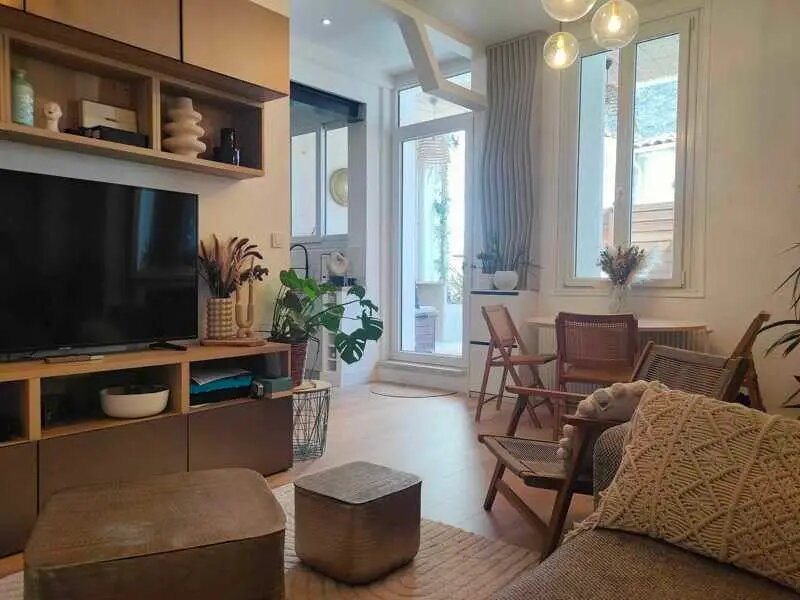 Appartement à louer, 57m², Bordeaux