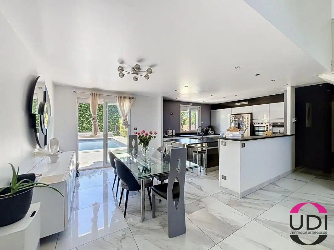 Maison à vendre, 157m², Ballancourt-sur-Essonne