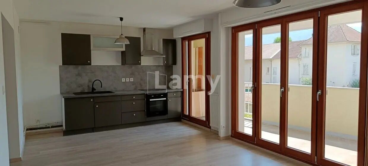 Appartement à louer, 78m², Meylan