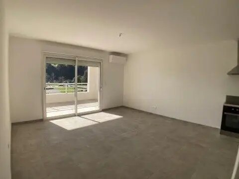 Appartement à louer, 46m², Penta-di-Casinca