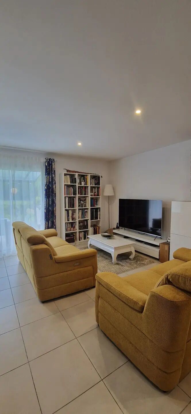 Maison à louer, 93m², Cazilhac