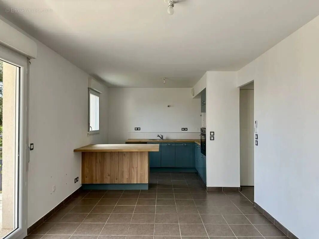Appartement à louer, 43m², Martigues