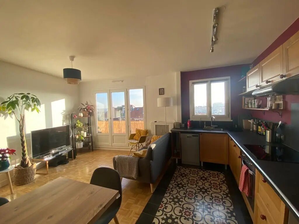 Appartement à louer, 68m², Puteaux